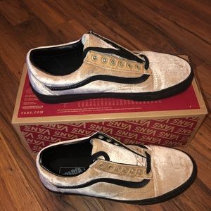Vans Old Sokol Velvet with original box
